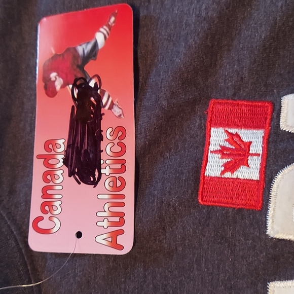 Mens/ Youth Canada 1867 long sleeve t-shirt - Picture 4 of 8